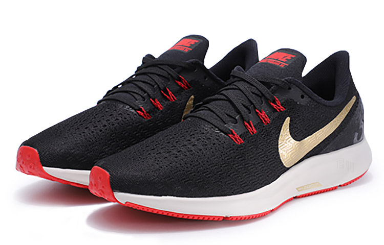 Мужские кроссовки Nike Pegasus 35 OG (черно-золото-красные) — фото 3