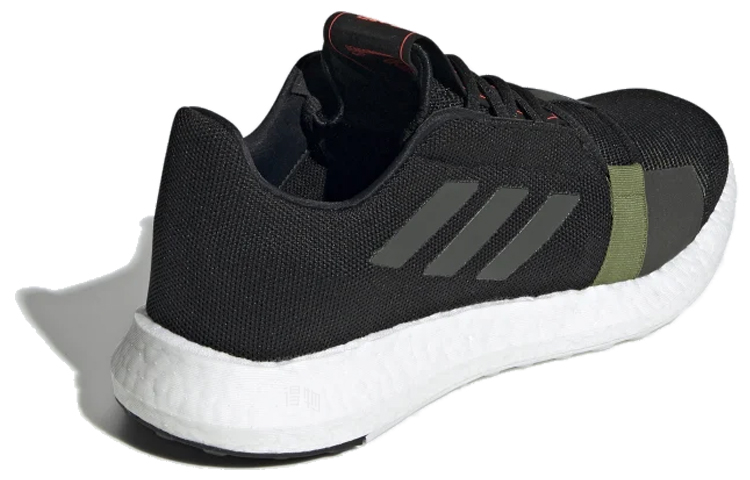 Мужские кроссовки adidas Senseboost Go (черно-зеленые) — фото 3