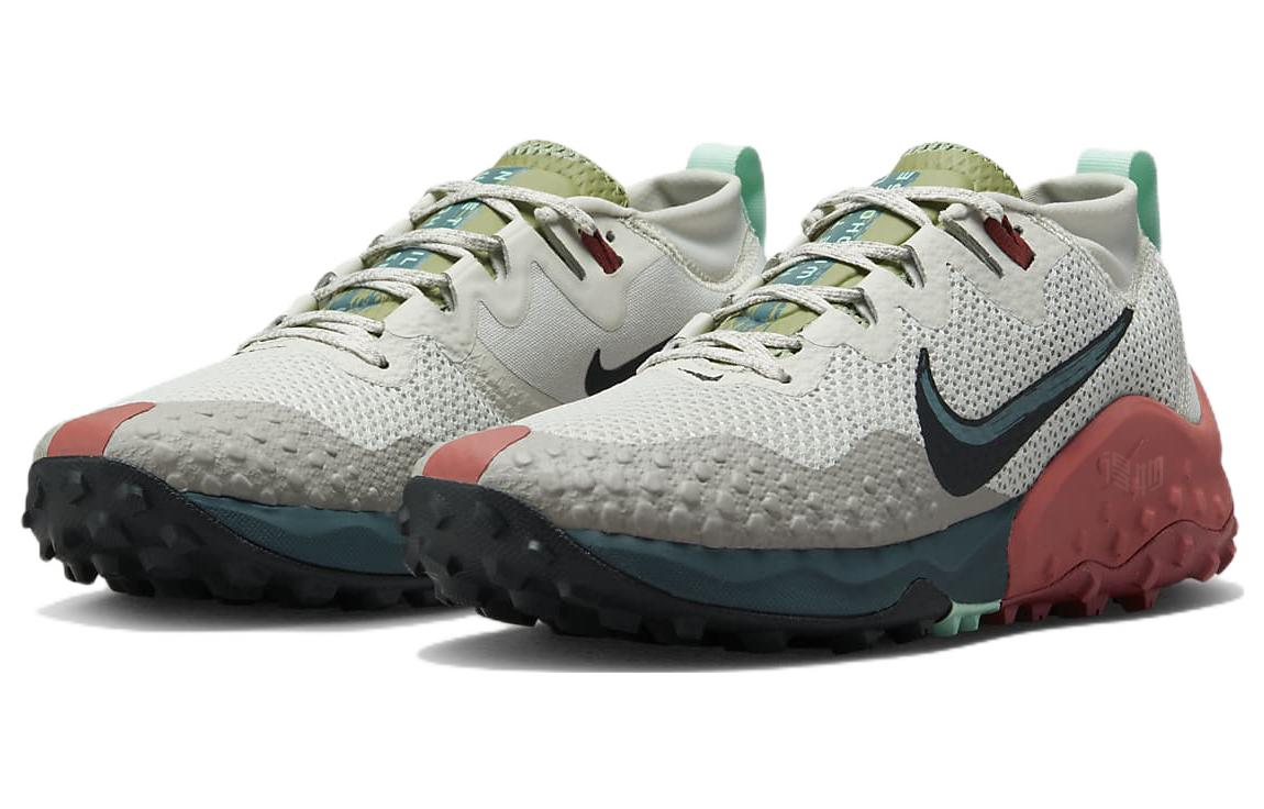 Женские кроссовки Nike Wildhorse 7 (серо-черно-красные) — фото 3