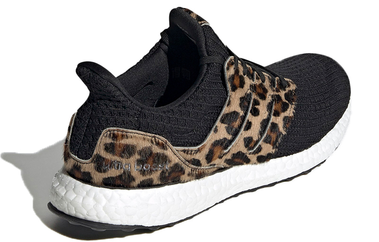 Кроссовки adidas ULT (черно-коричневые) — фото 4