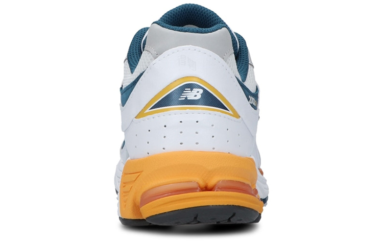 Кроссовки New Balance 2002R (белый / синий / оранжевый) — фото 3