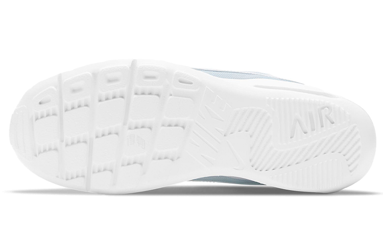 Женские кроссовки Nike Air Max Oketo (сине-белые) — фото 6