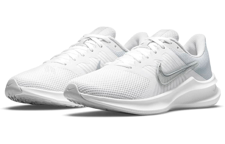 Женские кроссовки Nike Downshifter 11 (бело-серые) — фото 3
