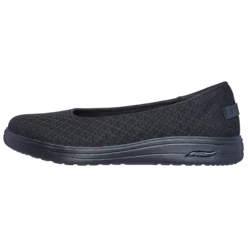 Skechers Low top Casual Shoes Women's Black