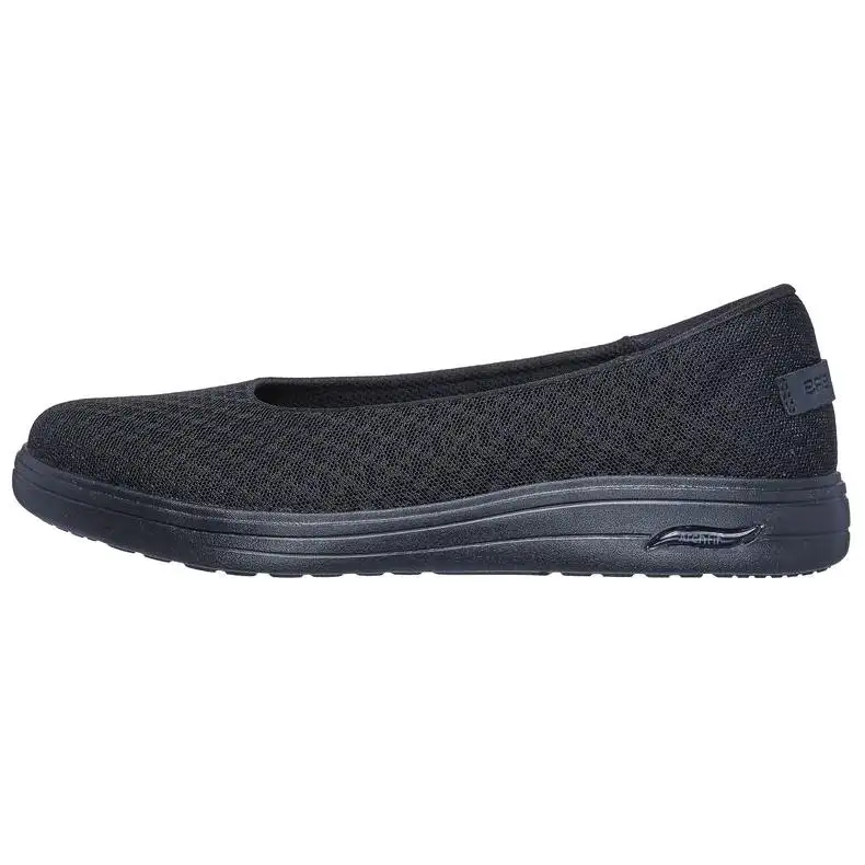 Skechers Low top Casual Shoes Women's Black