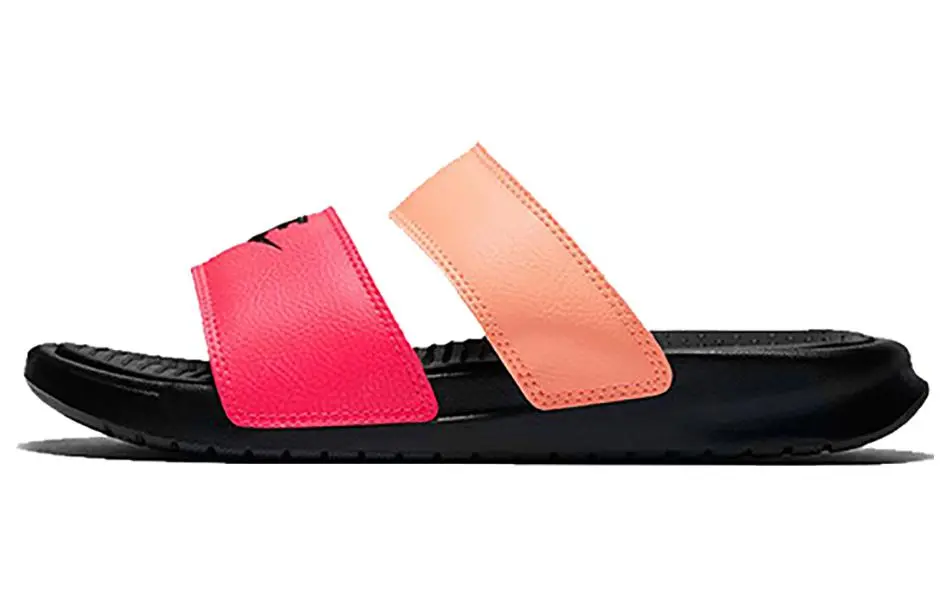 Nike Comfortable Rubber Sole Slip Resistant Slip Resistant Slide Slippers Women's