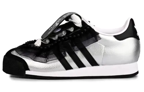 Adidas Originals Samoa Slip Resistant Abrasion Resistant Low top Casual Shoes Unisex Black Silver