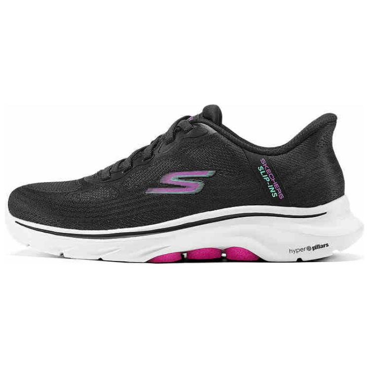 Skechers GO WALK 7 Low top Casual Shoes Women’s Black