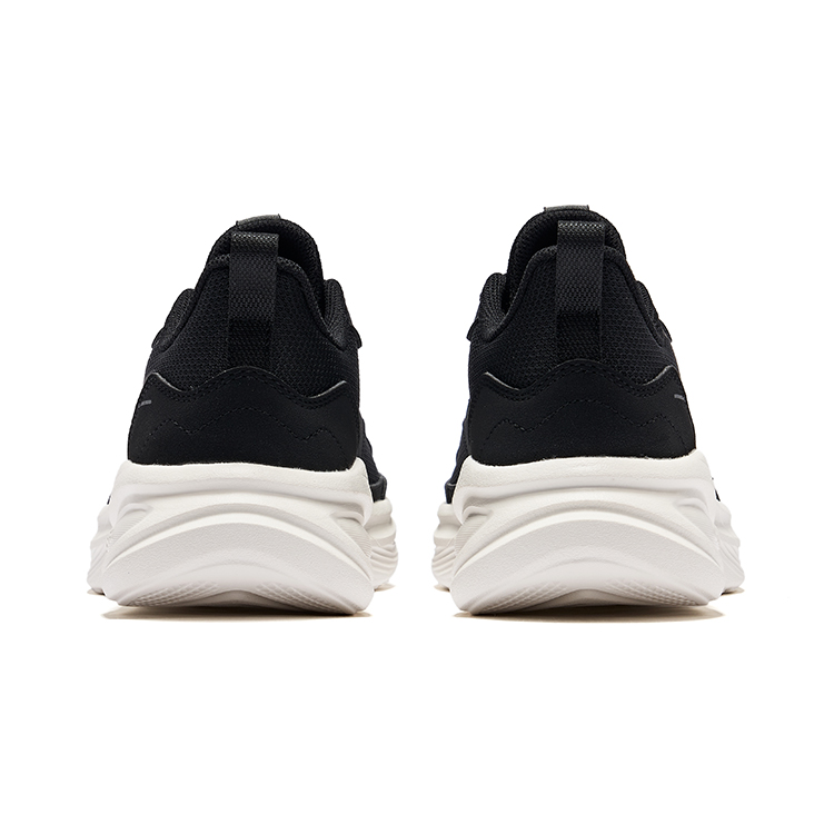 Erke Cushioning Slip Resistant Low top Casual Running Shoes Men’s Black White