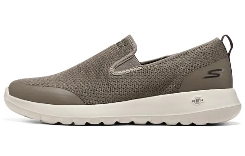 Skechers GO WALK Ma Low top Casual Shoes Men's Brown