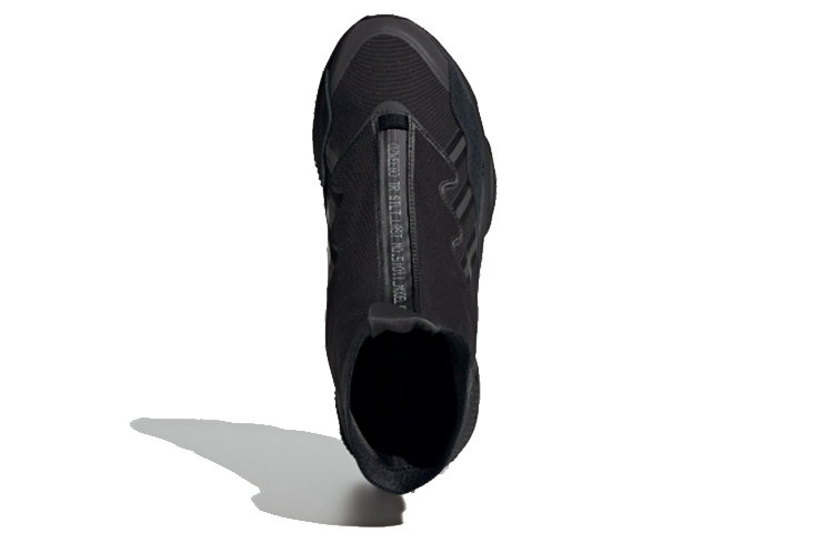 Унисекс кроссовки adidas Ozweego TR (черные) — Чёрный — фото 5