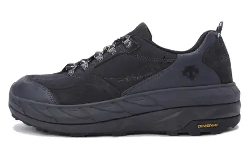 DESCENTE Leather Cushioning, Wear Resistant Low top Casual Shoes Unisex Black