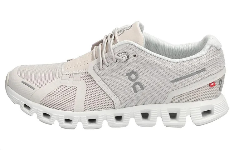 On Running Cloud 5 Pearl White Women's