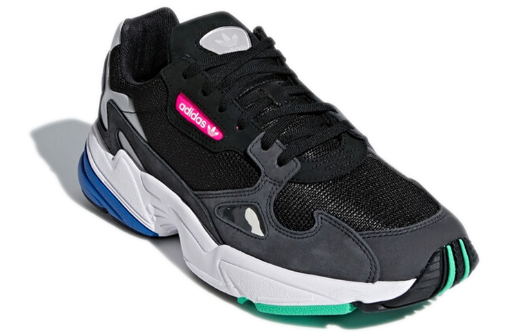 Женские кроссовки adidas originals Falcon (черно-бело-серые) — фото 3