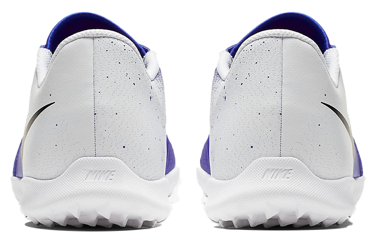 Мужские футбольные бутсы Nike Phantom Venom Club TF (бело-синие) — фото 5