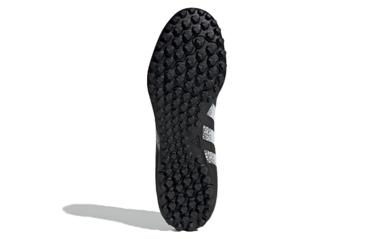 Мужские кроссовки adidas Predator Freak.4 (черно-белый) — фото 6