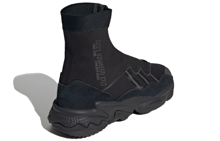 Унисекс кроссовки adidas Ozweego TR (черные) — Чёрный — фото 4