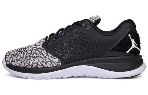 Jordan Trainer St Black White