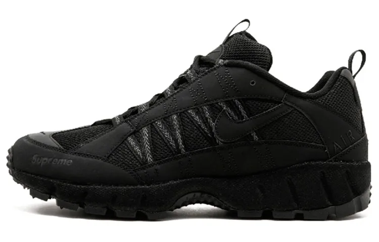 Nike Air Humara 17 Supreme Black