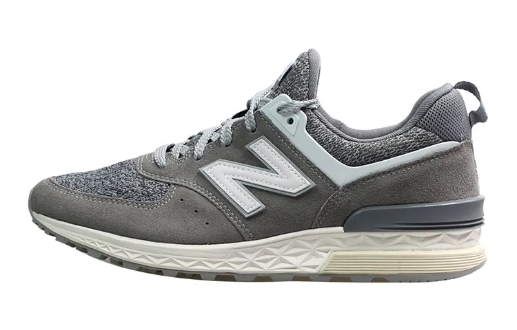 New Balance panelled sneakers