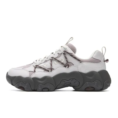 FILA FLUID 6 Low top Casual Shoes Women's Light Gray Purple