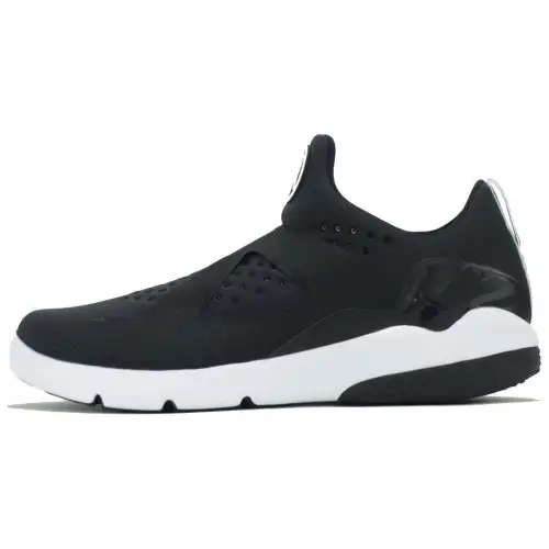 Jordan Trainer Essential Black/Black White