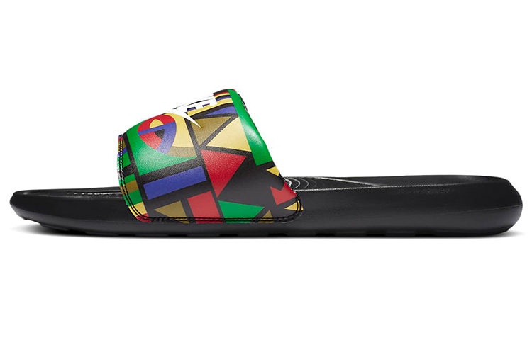 Nike Victori One Printed Slide 'Geometric Print'