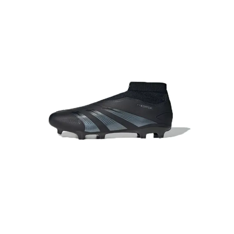 Adidas Predator League football sneakers