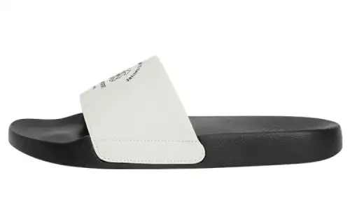 KOLON SPORT LIFE STYLE Athleisure Slip Resistant Slide Slippers Unisex White