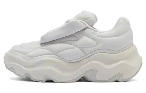 Li Ning Slip Resistant Low top Casual Shoes Women's Gray White