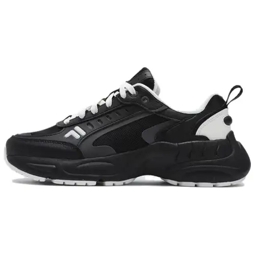 FILA FUSION RACEUP Cushioning Low top Casual Shoes Women's Black White