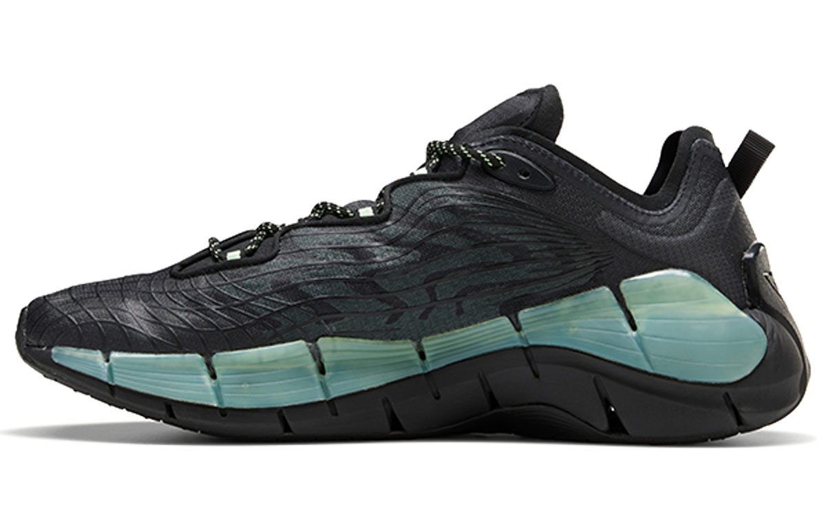 Reebok Zig Kinetica II black sneakers