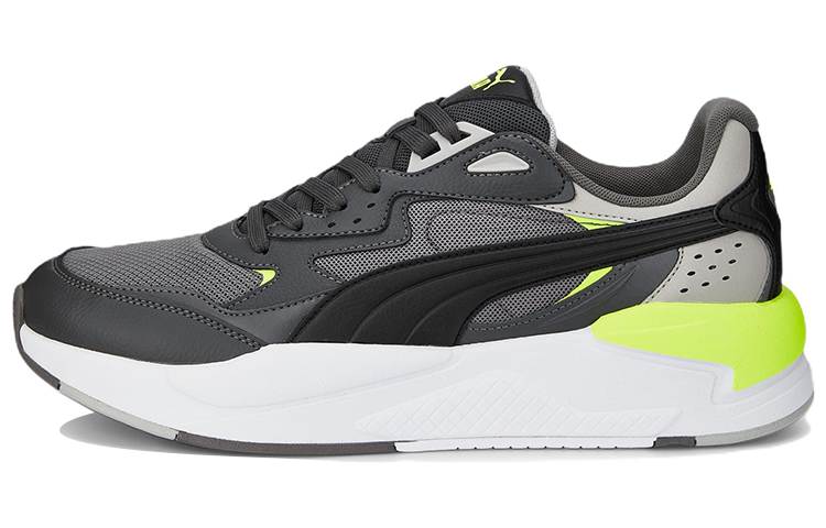 Женские кроссовки PUMA PUMA X-Ray Speed (черно-белые)