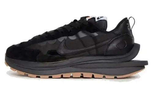 Sacai x Nike VaporWaffle SACAI GUM Slip Resistant Low top Casual Shoes Unisex Black
