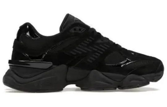 New Balance 9060 Triple Black
