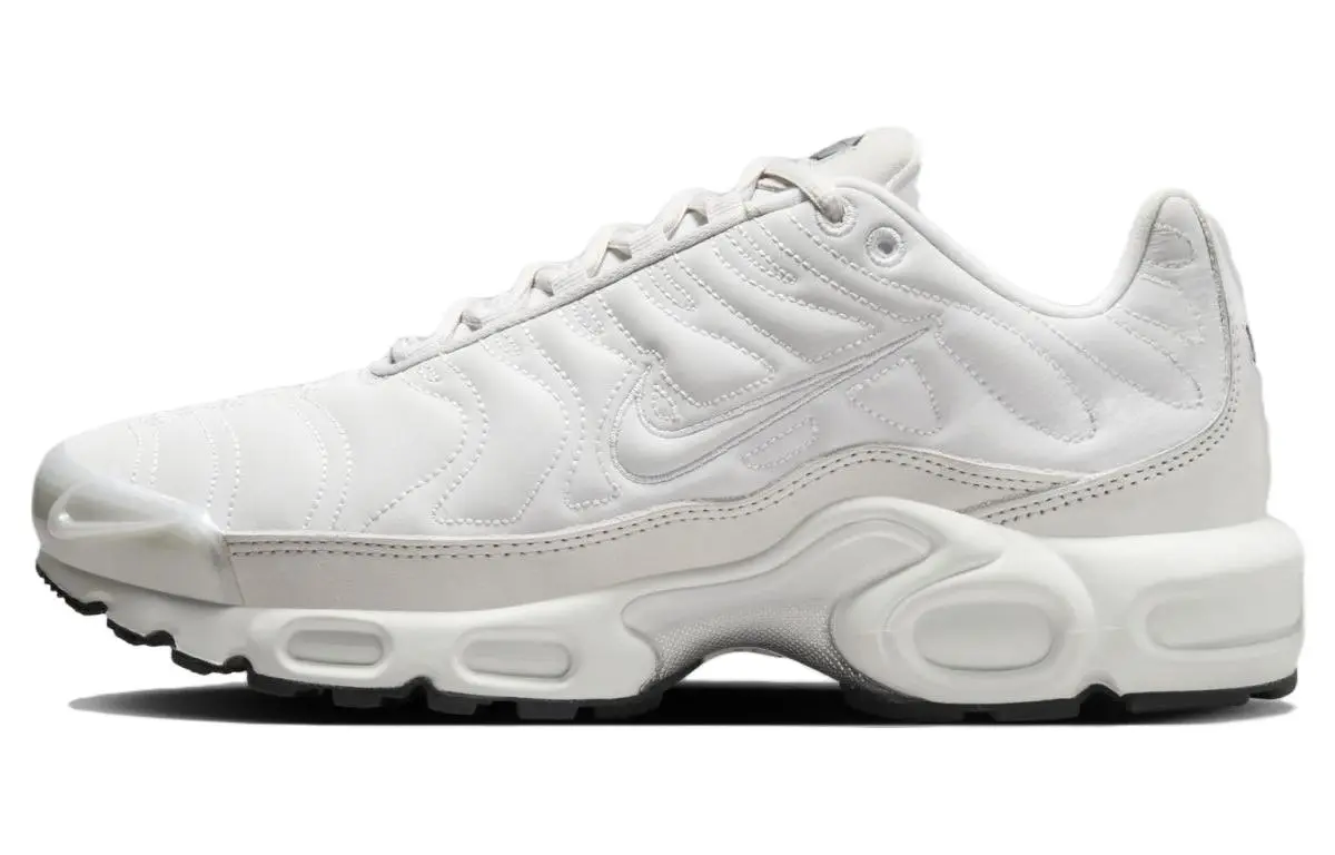 Nike Air Max Plus Breathable Low top Casual Shoes Women's White