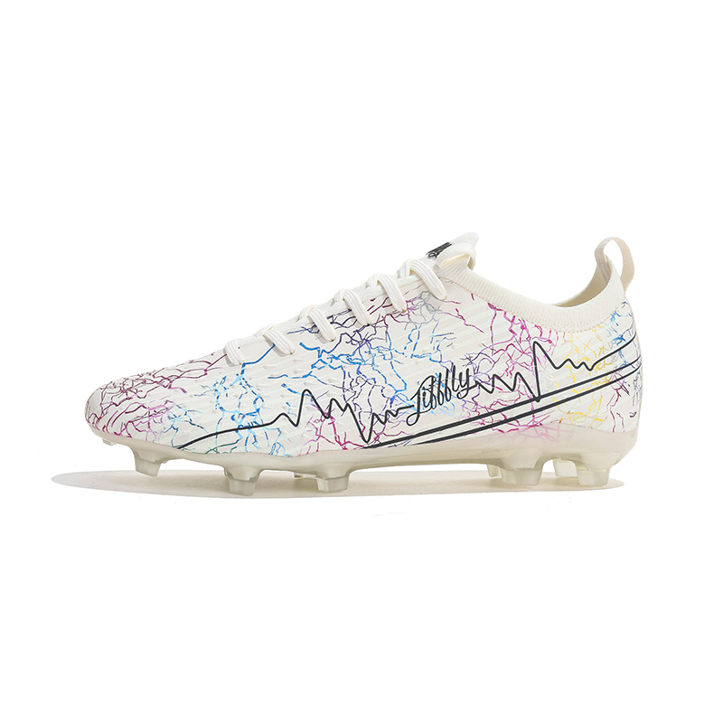 Jifffly Artificial turf FG spikes, comfortable, trendy and anti-torsion, couple football shoes, same style for men and women