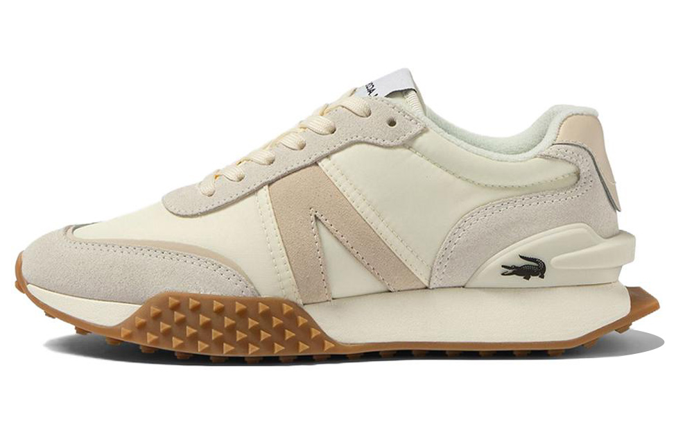 LACOSTE Leather Slip Resistant Abrasion Resistant Slip Resistant Abrasion Resistant Low top Casual Shoes Women's Beige