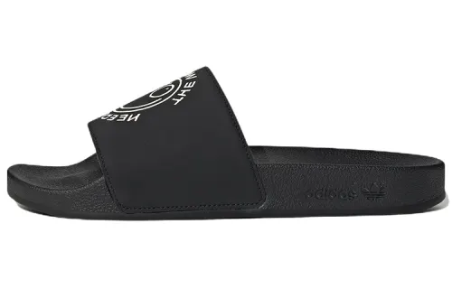 Adilette Andre Saraiva x Adilette Adidas Originals Slide 'The World Needs Love'