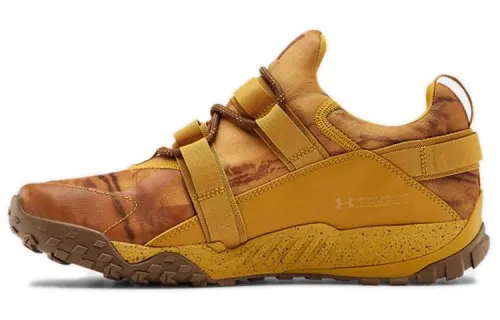 Under Armour Valsetz Trek 'Camo Golden Yellow'