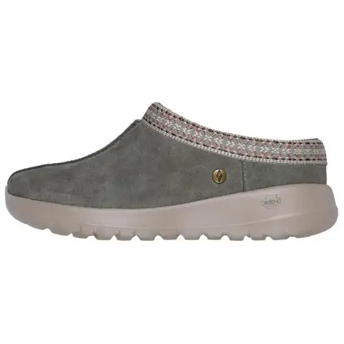 Skechers ON THE GO Low top Casual Shoes Women's Olive Green