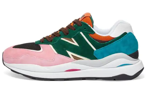 New Balance NB 5740 suede, trendy color matching, low-top lifestyle shoes, same style for men and women, blue, pink and green