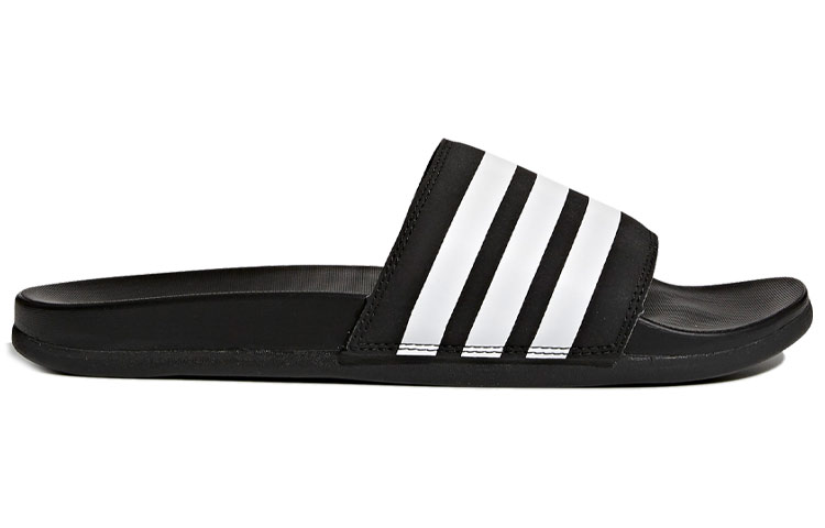 Шлепанцы adidas Adilette Comfort Slides (черно-белые) — Чёрный / белый — фото 2