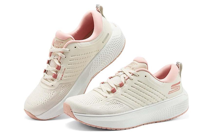 Skechers Low top Casual Shoes Women’s White Pink