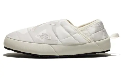 THE NORTH FACE ThermoBall Traction Mule Vp Kaws Moonlight Ivory Print Women's