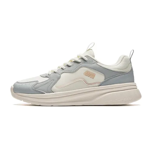 Anta Life Collection Slip Resistant Abrasion Resistant Low top Casual Shoes Women's Beige Gray