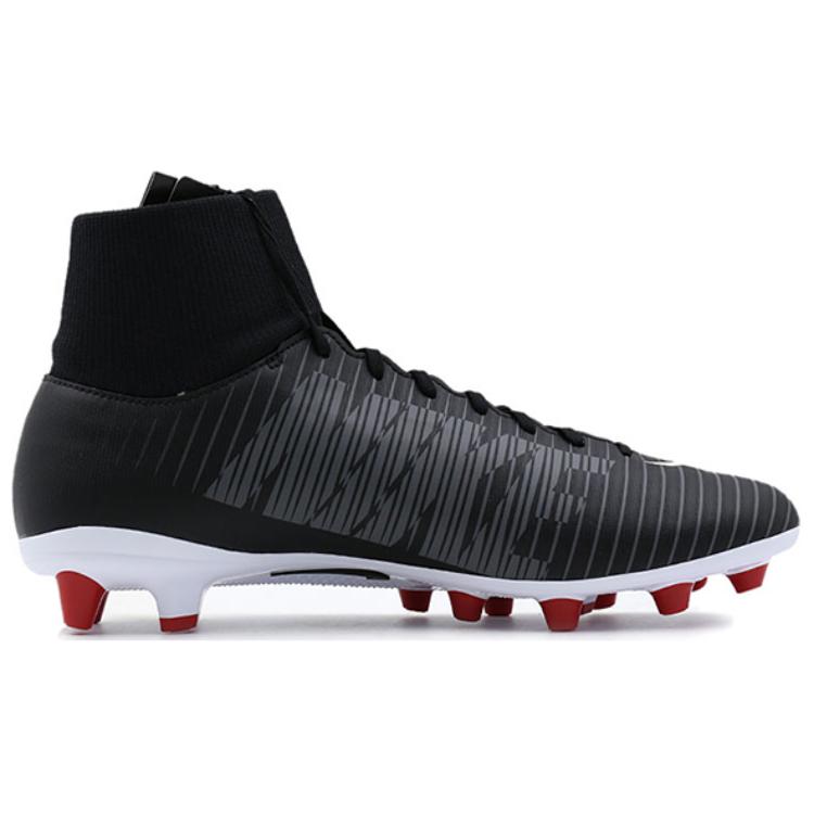 Nike Slip Resistant Abrasion Resistant Soccer Shoes Men’s Black