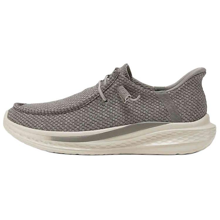 Skechers SLADE Low top Casual Shoes Men's Taupe