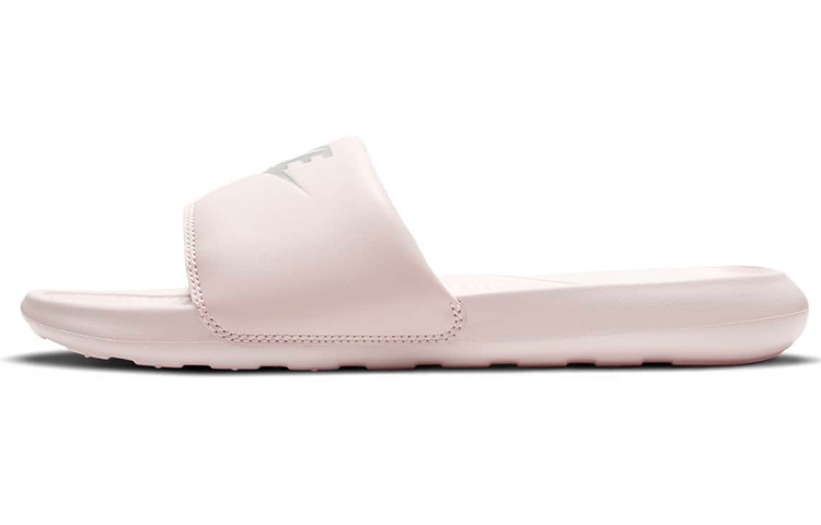 Женские шлепанцы Nike Victori One (розовые)