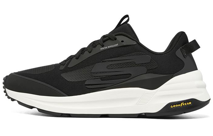 Skechers Global Jogger Low top Casual Shoes Men's Black White